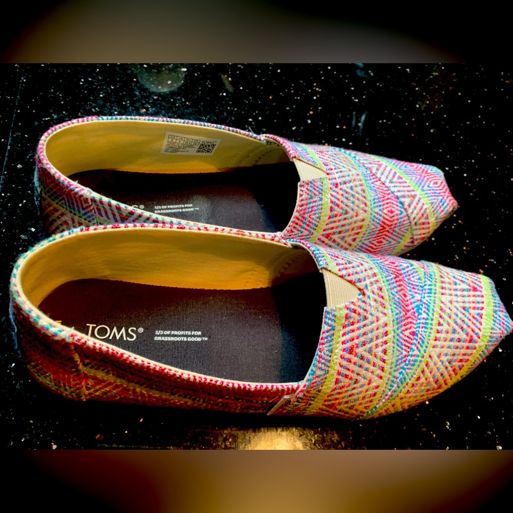 Tom’s Size 8